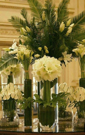 HOTEL & RESORT LOBBIES